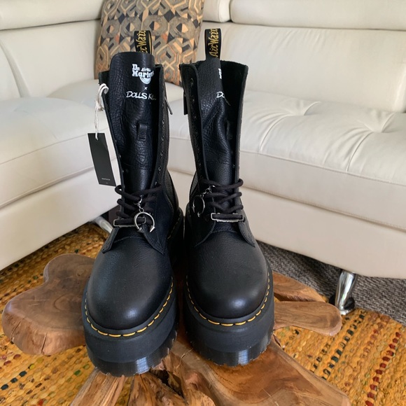 Limited Edition Dr. Martens X Dolls Kill - Picture 1 of 11